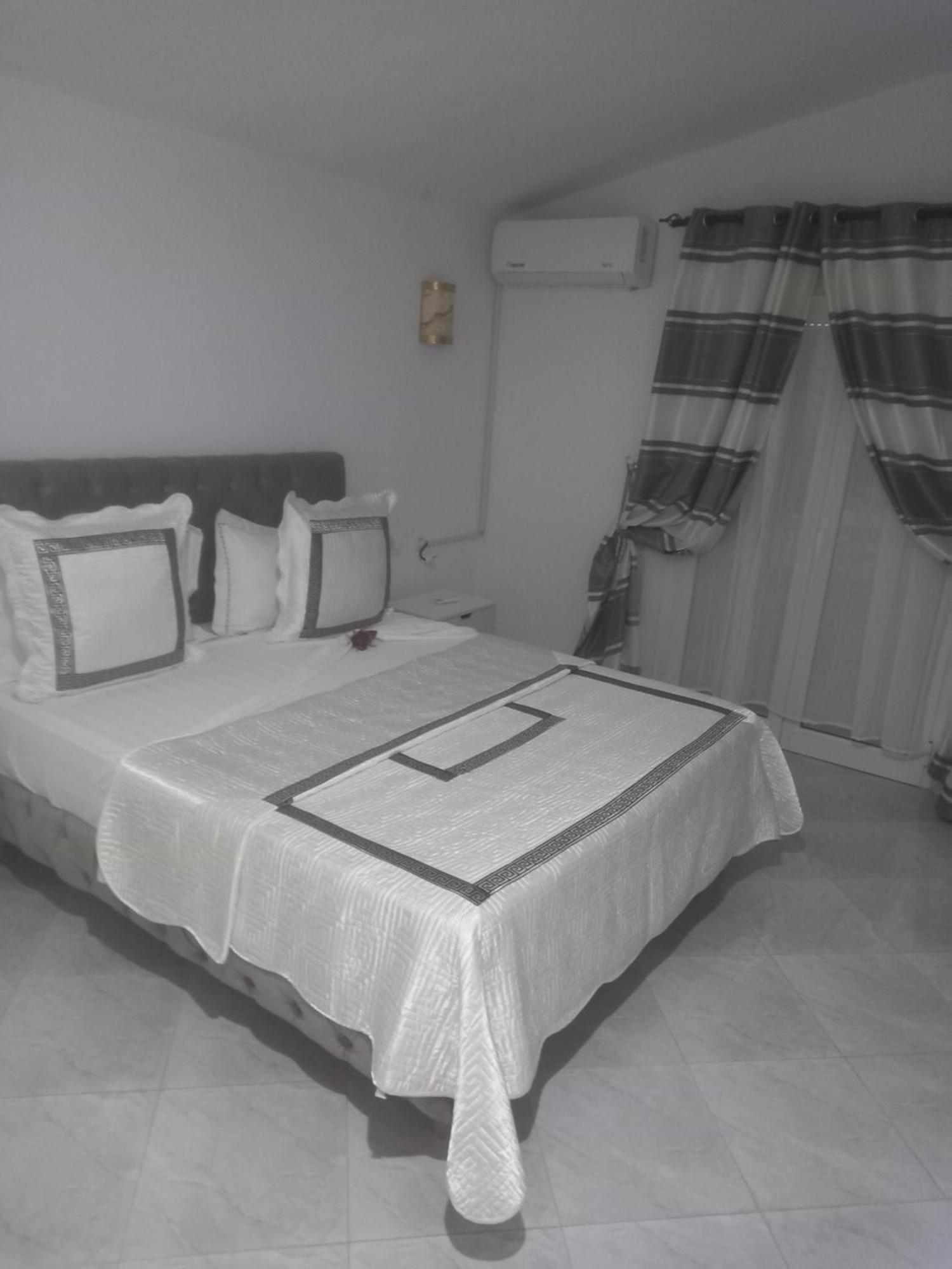 Residence Les Camelias Tabarka Eksteriør billede